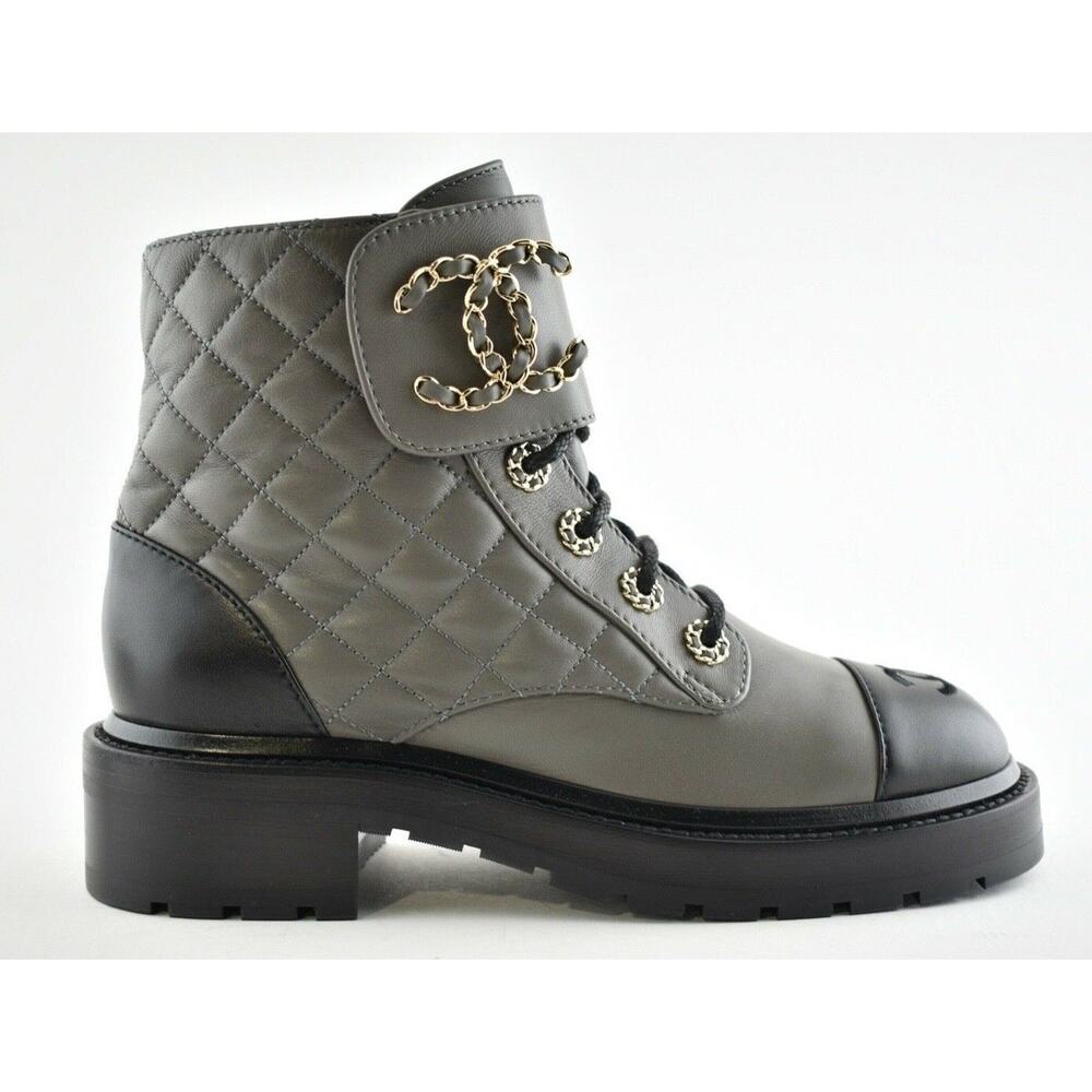 Chanel 21A Grey Black Quilted CC Chain Combat Lace Up Tie Ankle Short Boots 37 - Picture 1 of 11